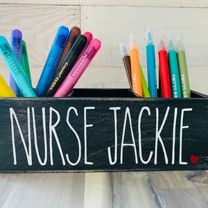 Personalized desk decor - NURSE GIFT - hospital gift - doctor’s office gift - nurse appreciation - personalized pencil holder