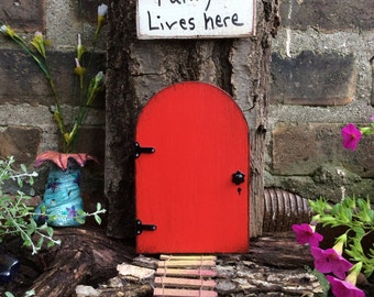 True Red Fairy Door, 6x 4 inches