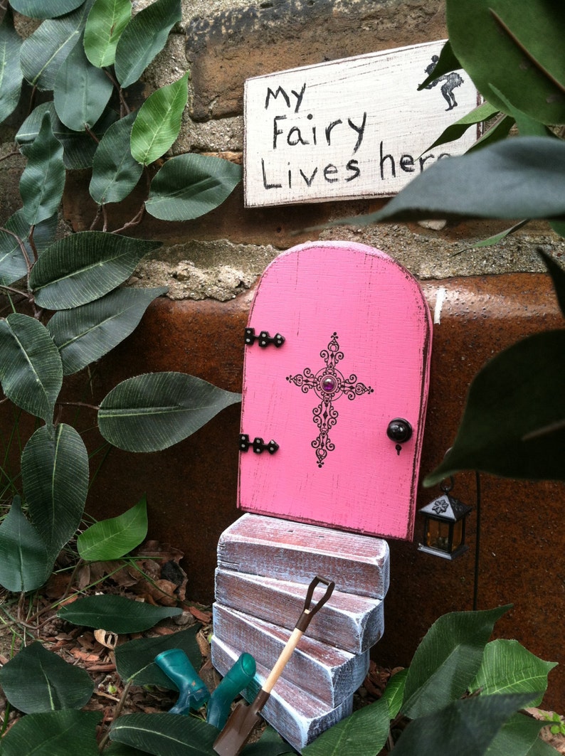 3 Piece Fairy Garden Set, Fairy Door, Fairy Garden, Pink Fairy Door ...