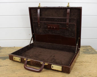 amiet briefcase price