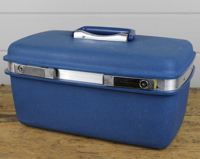 Vintage Blue Samsonite Train Case Luggage Hard Sides Mirror Etsy