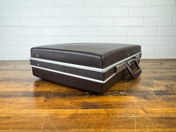 Hardshell Brown Briefcase with Silver Accents Bri… - image 6