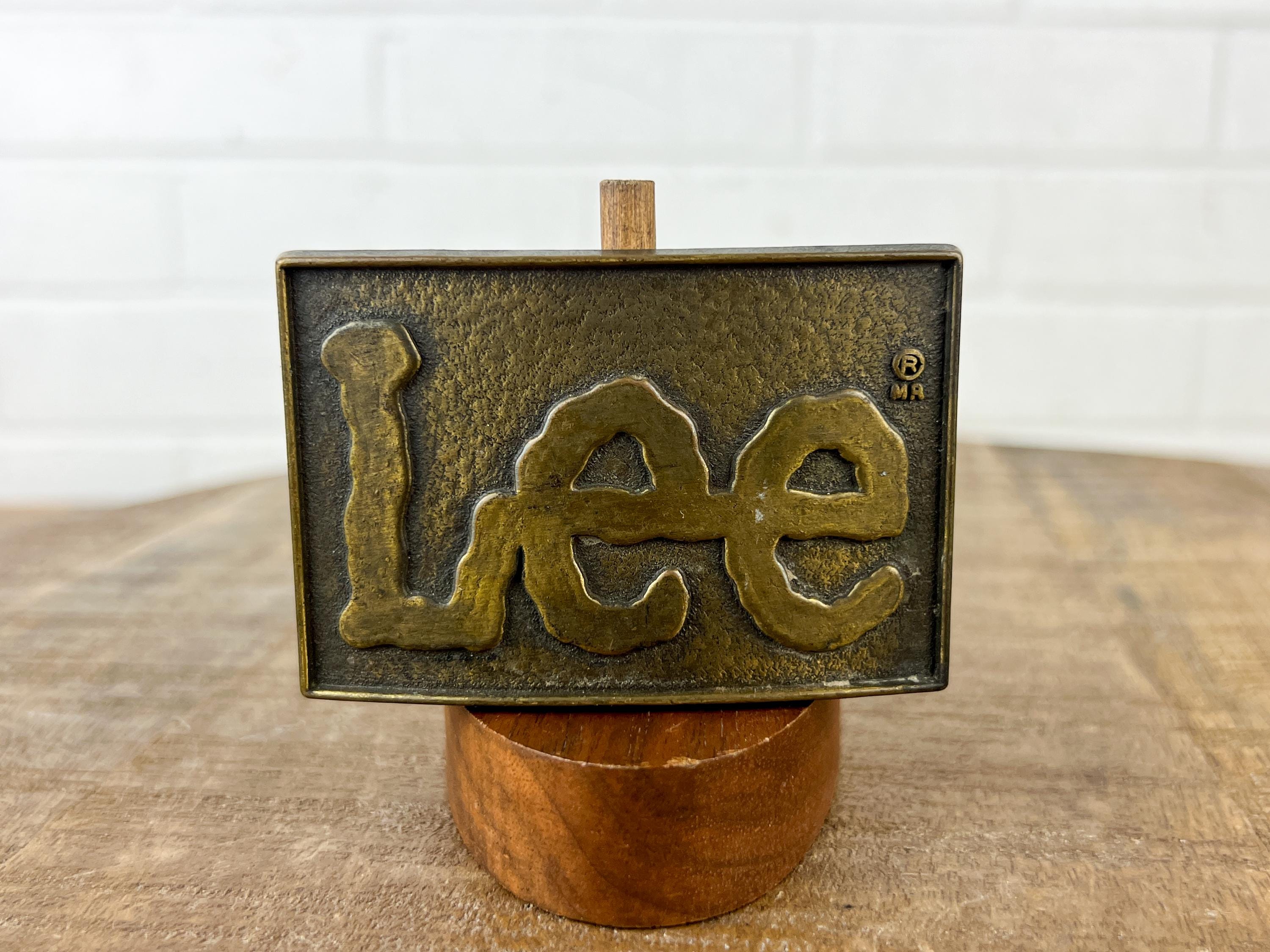 Vintage Lee Belt Buckle Lee Jeans Buckle Goldtone Metal Retro Outfit Accessory Etsy Canada