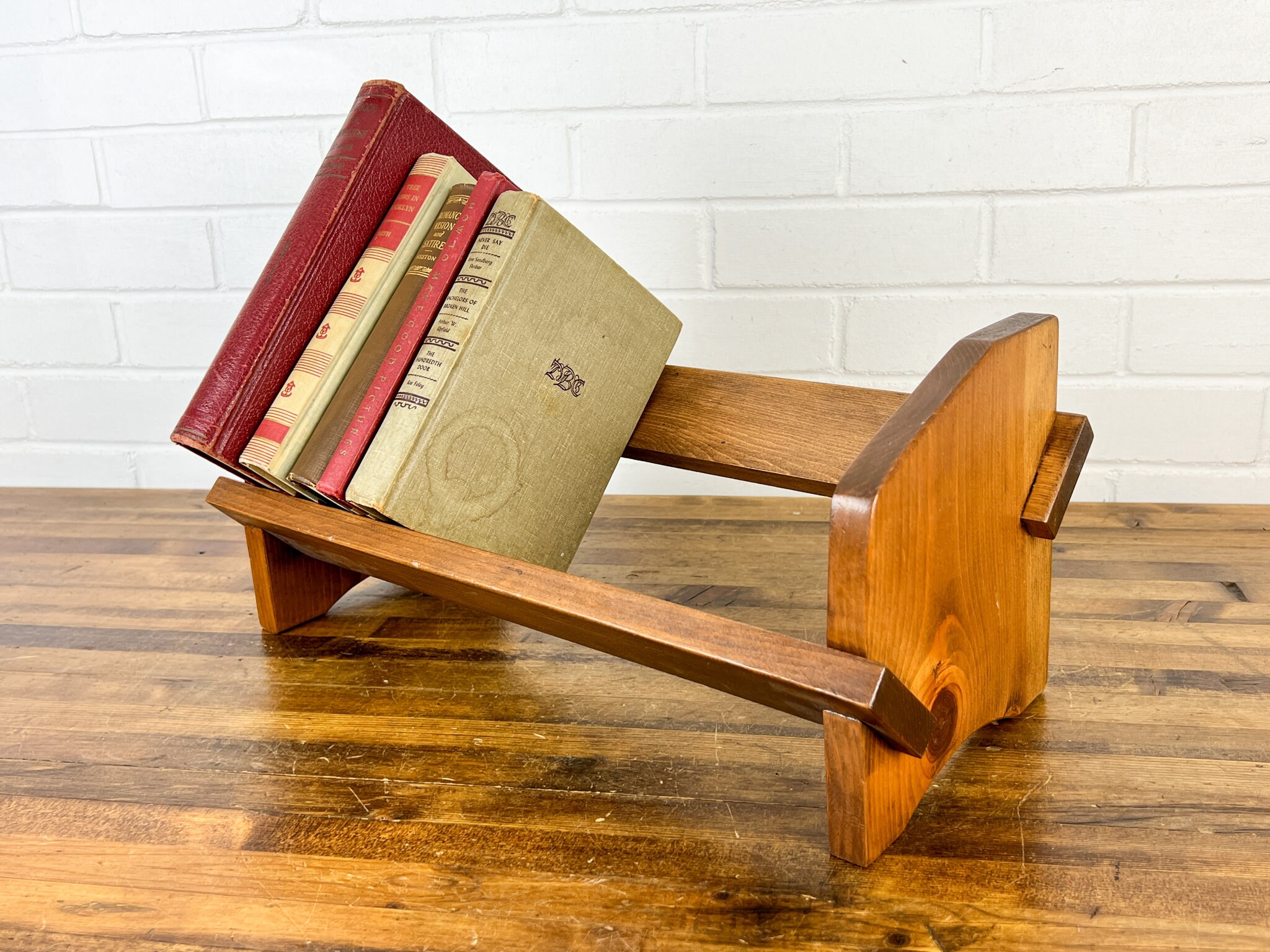 木製　古いブックスタンド　old book stand made of wood 19th C Antique French Fruit Wood Reading Stand or Book Stand