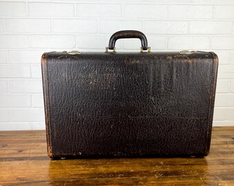 ビンテージ 50s ブラック スエード スペシャル 売り切り！ Vintage Black Suitcase With Brown Edging Authentic Old Luggage in