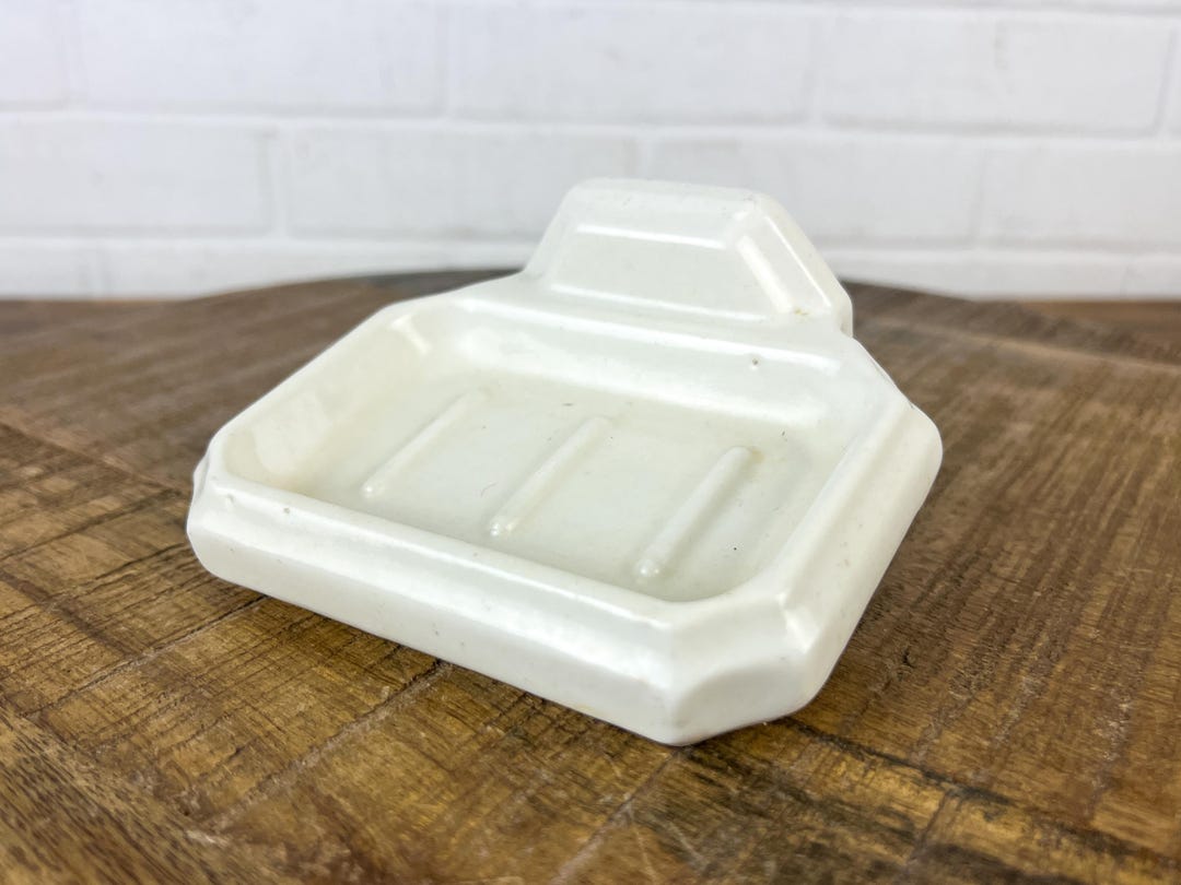 Vintage Porcelain Soap Dishnull