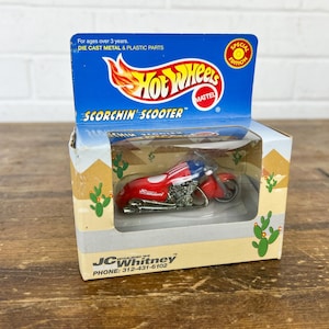 Vintage 1999 Hot Wheels Scorchin&#39; Scooter JC Whitney Motorcycle – NIB Mattel Collectible