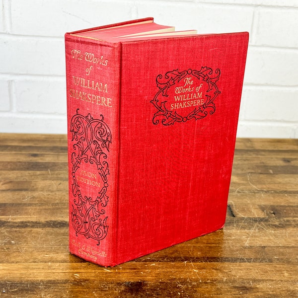 Vintage The Works of William Shakespeare Book Rare Avon Edition Shakespeare Hardcover Book in Red and Gold