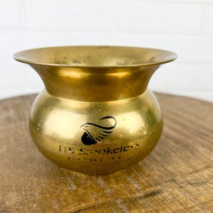 Vintage Brass Spittoon – U.S. Smokeless Tobacco Co. – Mini 4&quot; Brass Cuspidor – Rustic Americana Decor