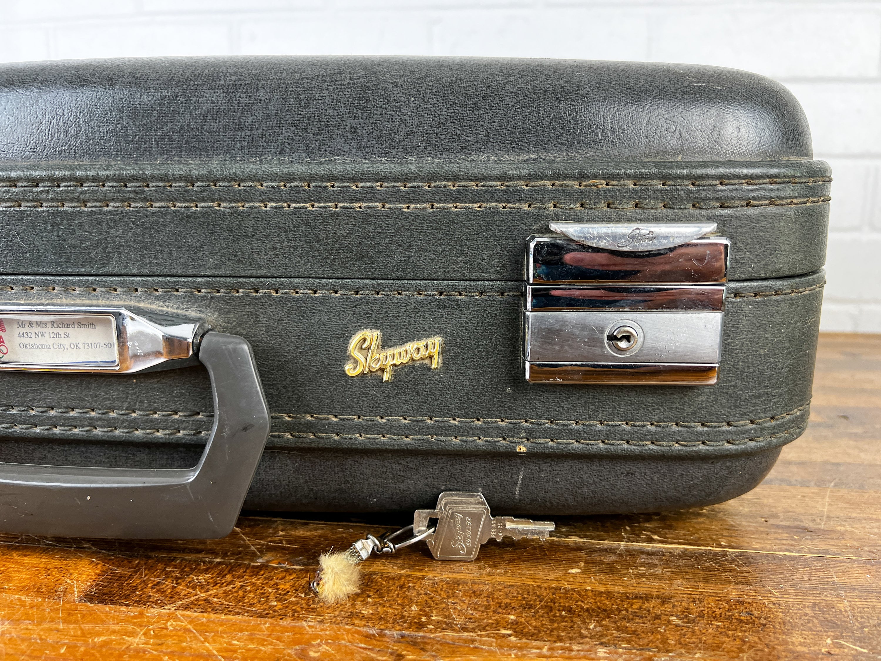 Vintage Blue Skyway Suitcase With Key - Locking Luggage, Display