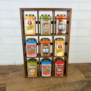 Vintage Wooden Spice Rack with Metal Spice Tins Spice Shelf with 9 Retro Spice Containers