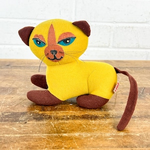 Vintage 1978 Mustard Yellow Siamese Cat Plush – Fun Farm Taiwan Retro Stuffed Animal
