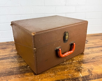 Maletín vintage de los años 40 y 50 / Maleta de piel sintética marrón / Estuche para máquina de escribir estilo Imperial Good Companion / Caja de almacenamiento de mediados de siglo