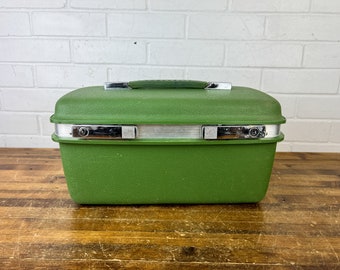 Vintage Green Samsonite Train Case Luggage with Silver Accents Authentic Samsonite Saturn Hard Travel Makeup Case