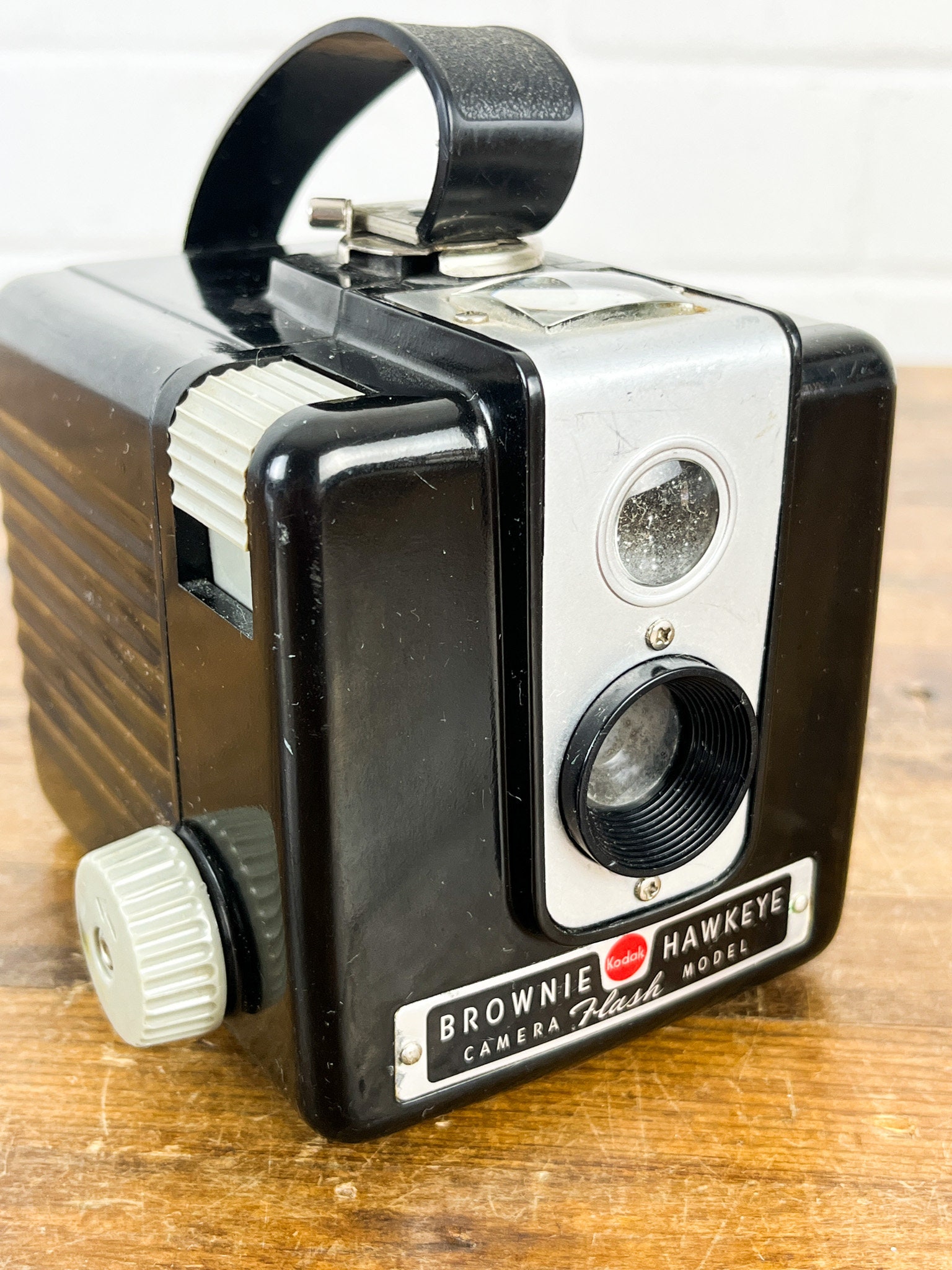 ブラウニー ホークアイ ビンテージ カメラ Vintage Kodak Brownie Hawkeye Flash Camera Genuine | eBay