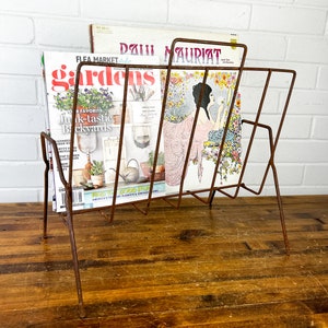 Amazing Rusty Brown Mid Century Magazine Rack and or Record Holder Authentic Vintage Metal Floor Rack