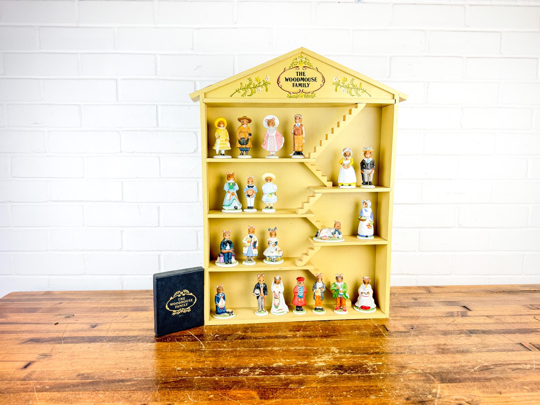 Franklin Mint Shelf Display - Etsy