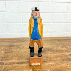 Vintage Hand-Carved Wooden Sailor Figurine – Stockholm Ship Captain with Yellow Jacket & Captain’s Hat