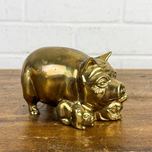 Vintage Solid Brass Pig with Piglets Figurine – Farmhouse Animal Decor, Mother Pig Statue