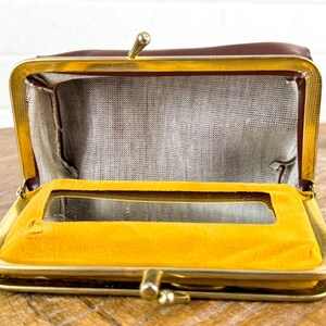 Vintage 1960s Sewing & Manicure Kit | Kiss Clasp Travel Clutch | Brown Vinyl Case Mirror | Retro Repair and Grooming Set | Mid Century image 6