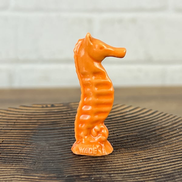 Vintage Miniature Wade Red Rose Orange Seahorse Nautical Series Figurine Nautical Figurine Tiny Gift Seahorse Itty Bitty Small