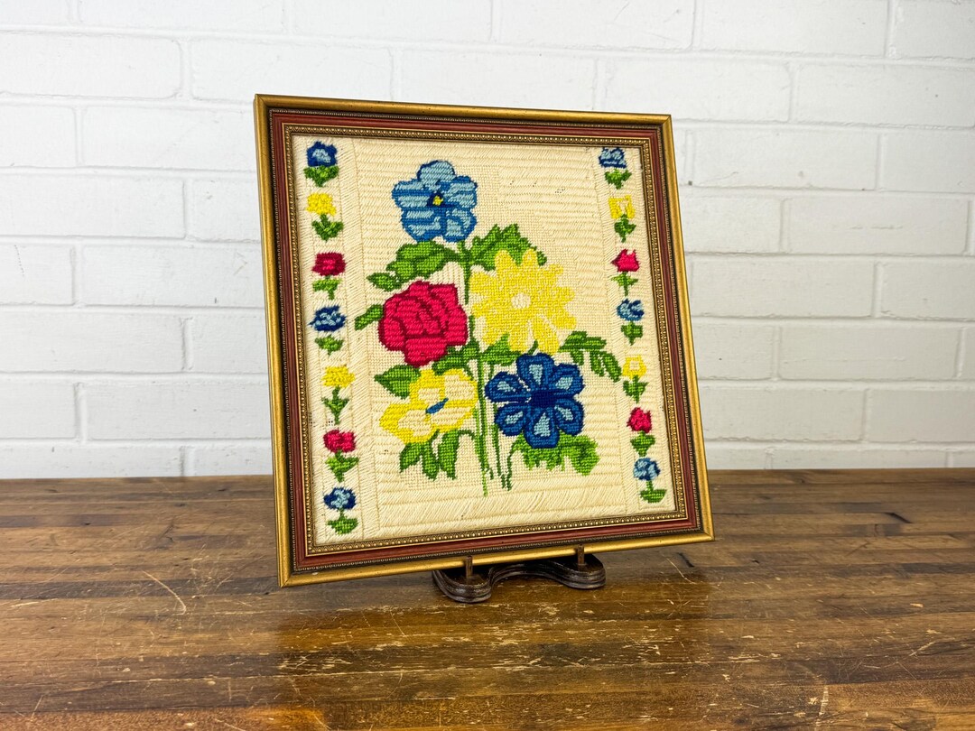 Vintage Floral Needlepoint Wall Art in Gold Frame – Handmade Plastic ...