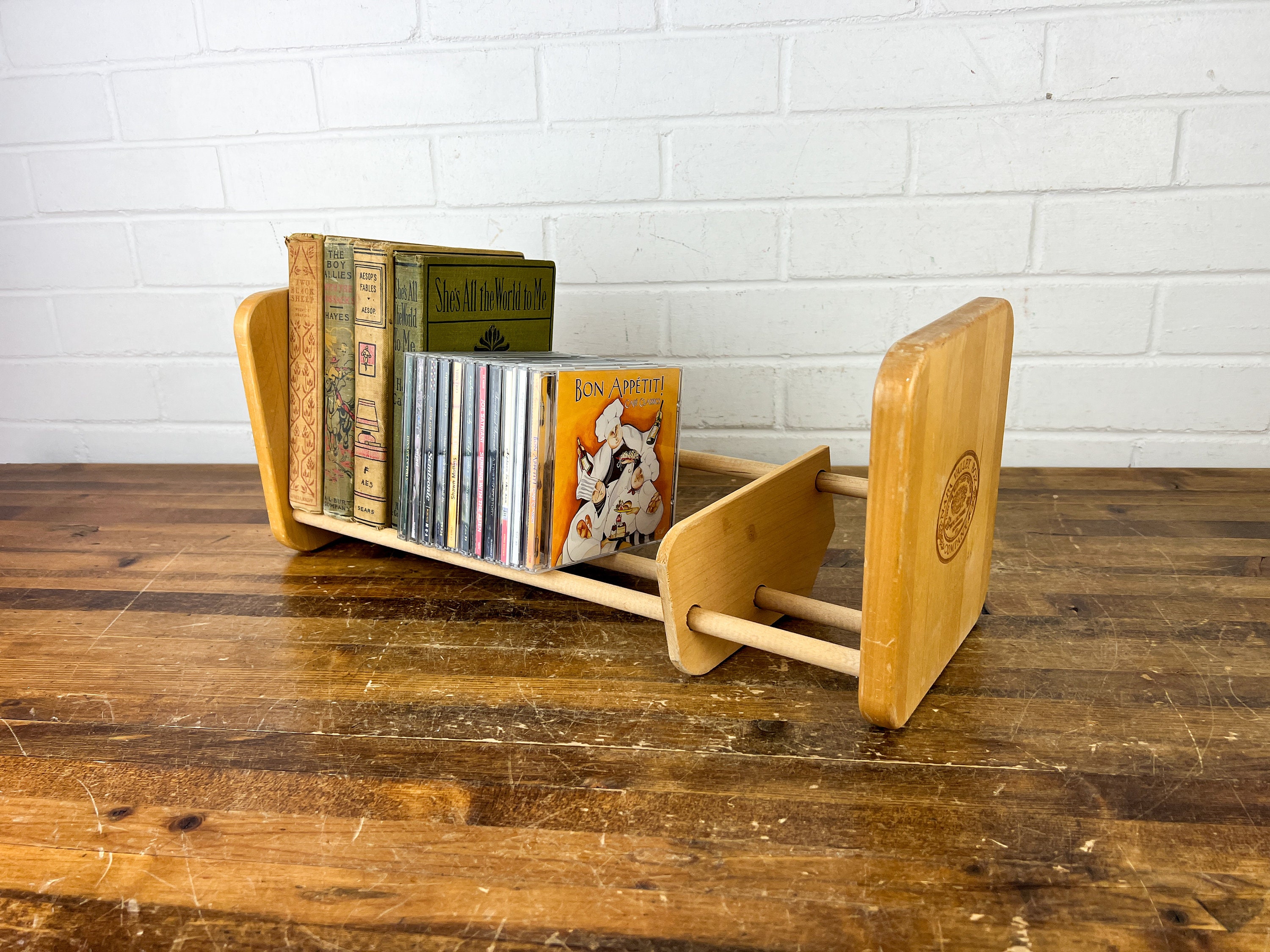PACIFIC FURNITURE SERVICE 木製 CD STAND Vintage Wooden CD Storage Rack Authentic Napa Valley Small