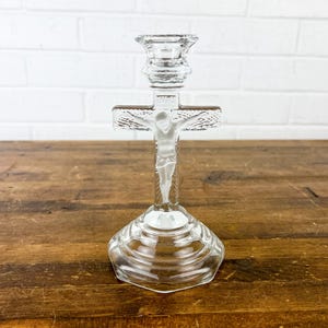 Elegant Vintage Clear Glass Crucifix Candlestick Holder – Religious Decor & Functional Art