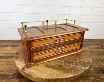 大人気新品をすべて Vintage Old Black Wooden Box With Copper Lined Interior アンティーク雑貨