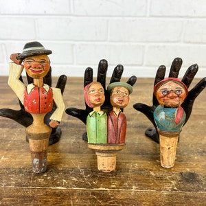 One Vintage Anri Wood Wine Bottle Stopper with Mechanical Action Wooden Stopper with Character Head Decanter Stopper