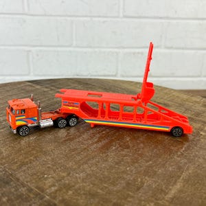Caminhão de transporte de automóveis Kidco Orange Vintage 1978, carro de metal fundido, brinquedo fundido, fabricado em Hong Kong, anos 70