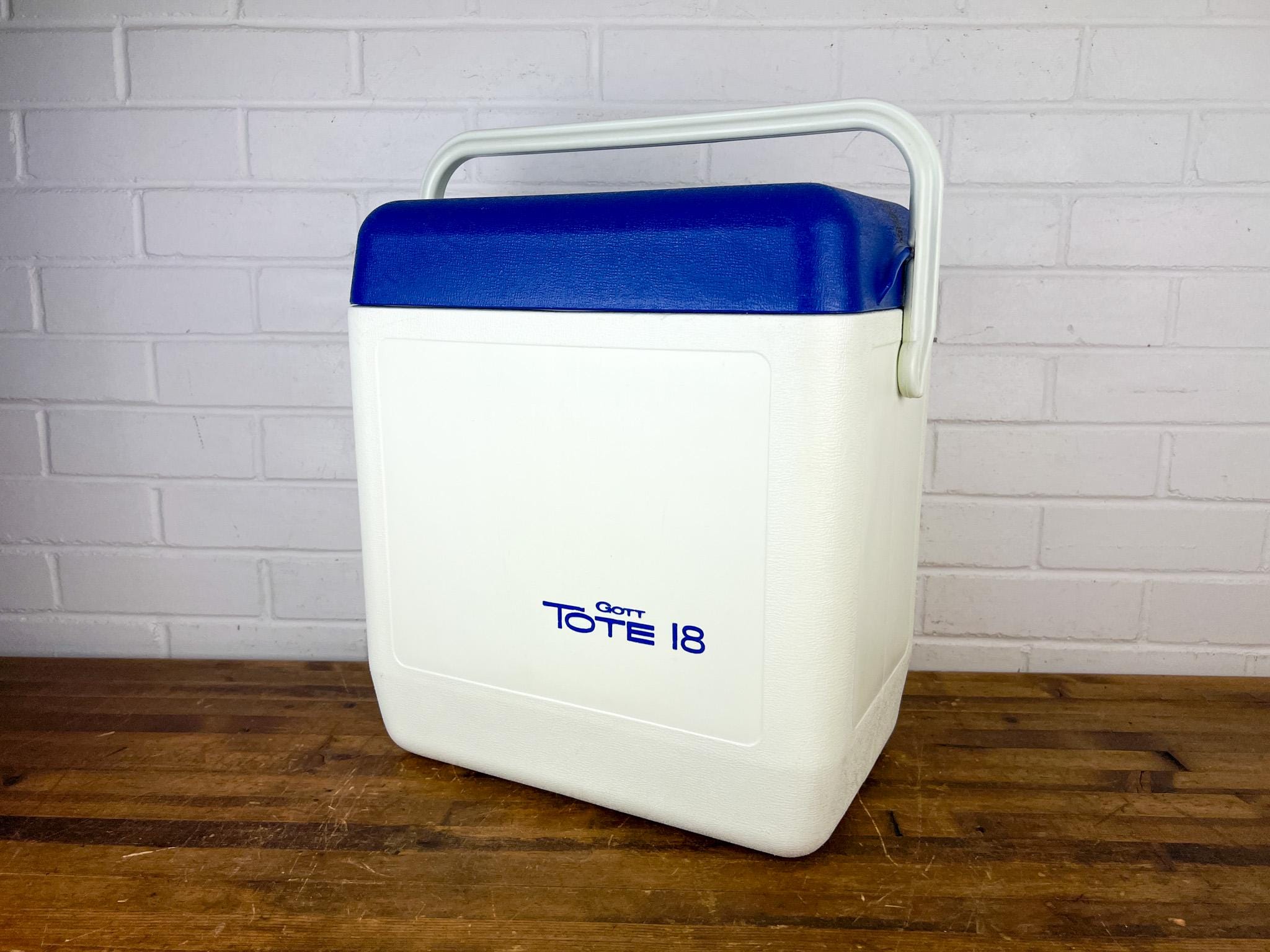 Vintage Gott Tote 18 Ice Chest | White & Blue Hard-sided Cooler - Etsy