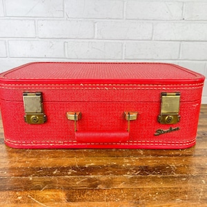 Vintage Starline Red Luggage Suitcase | Baltimore Luggage Co. Retro Hard Shell Case