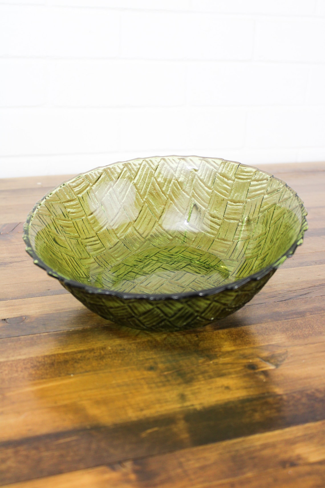Vintage Avocado Green Glass Basket Weave Bowl 9 Inches Etsy