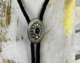 Vintage argent et noir Bolo cravate Western cravate lacet cravate Western cravates pour femmes Bolo cravate pour hommes