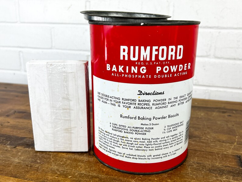Distressed Vintage Round Metal Baking Powder Tin Box With Lid Aged Worn ...