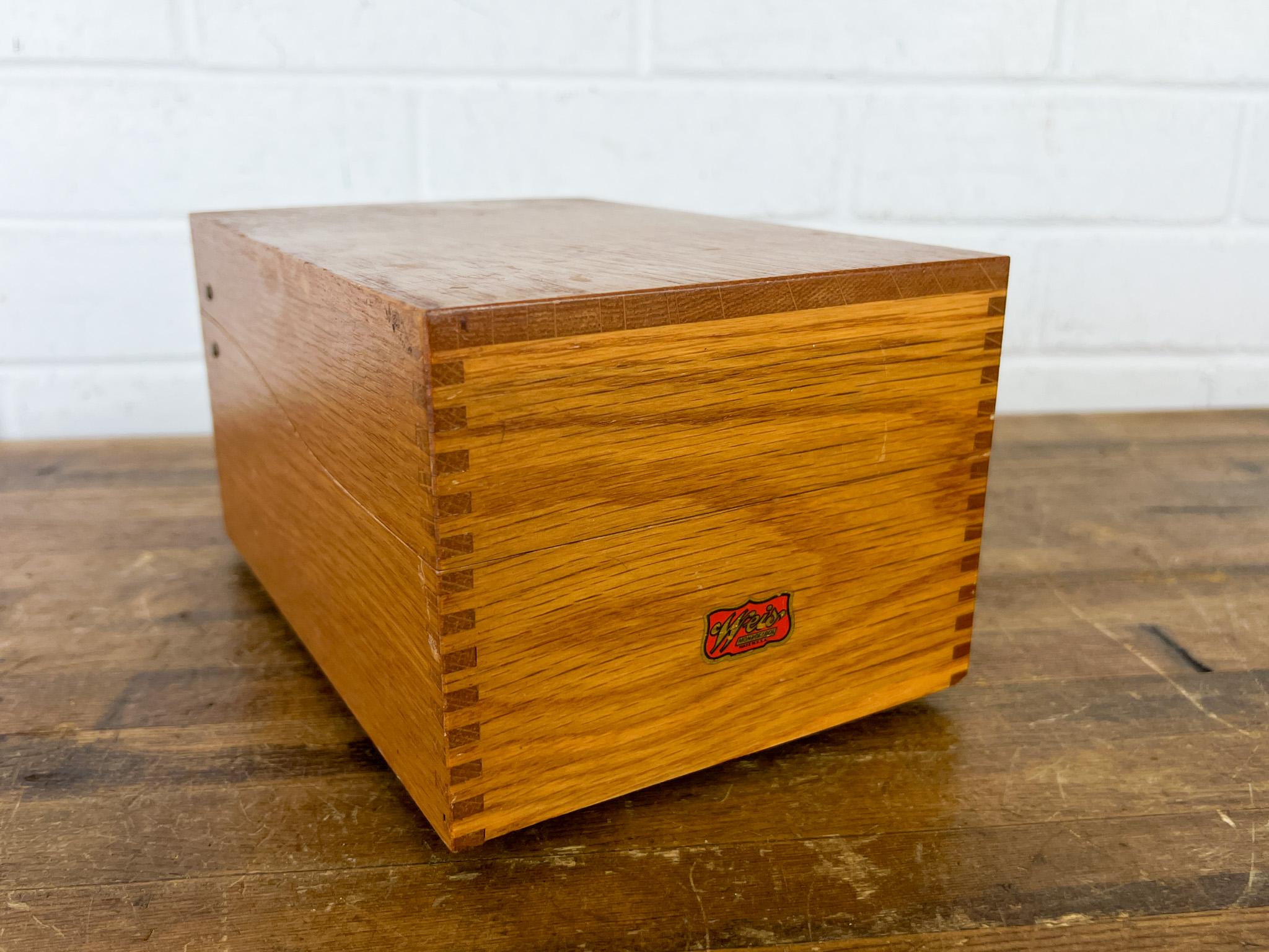 Staples 3x5 Card Holder Walnut Wood Recipe Card Holder 3x5 Index Card Organizer Custom Index Card Storage Case Staples 3x5 Card Holder Walnut Wood Recipe Card Holder 3x5 Index Card Organizer Custom Index Card Storage Case