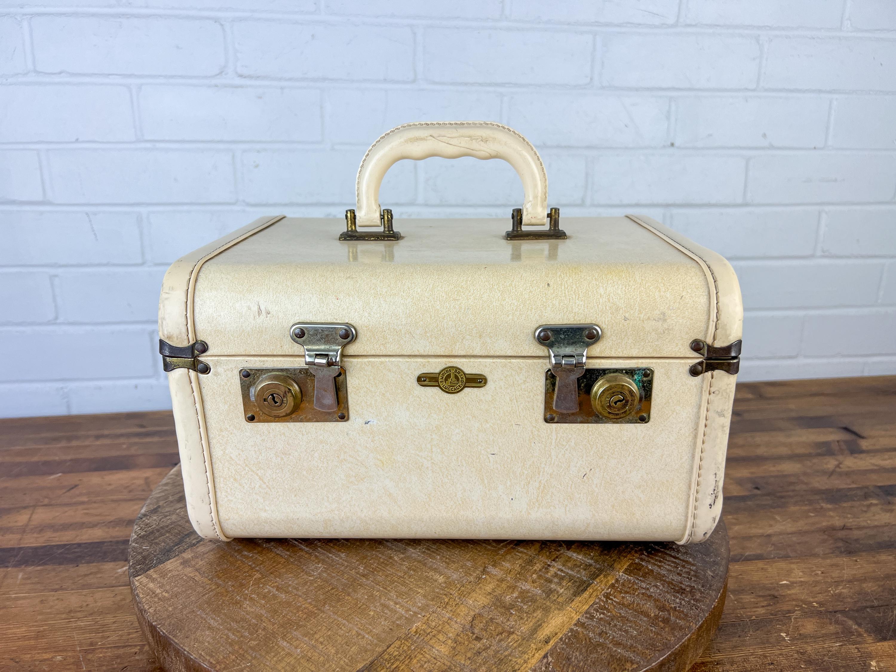 昔のトランク スーツケース Amazon.co.jp: トランクケース アンティーク ヴィンテージスーツケース