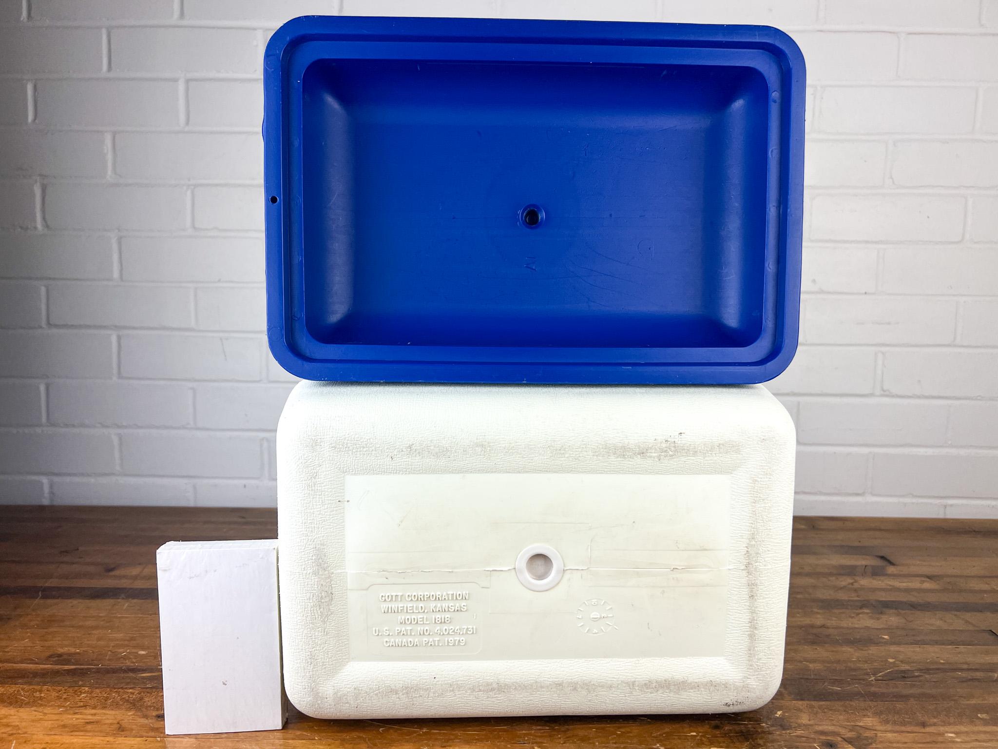 Vintage Gott Tote 18 Ice Chest | White & Blue Hard-sided Cooler - Etsy