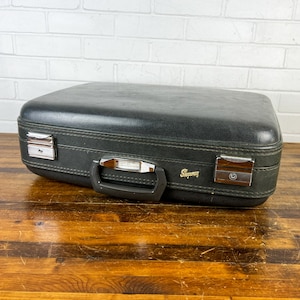 Vintage Blue Suitcase with Key Locking Authentic Vintage Skyway Luggage Storage Case Underbed Storage Travel Suitcase Box to Display Case