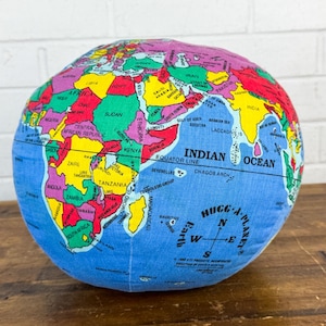 Vintage 1988 Hugg-a-planet Earth Plush Pillow – XTC Products Inc
