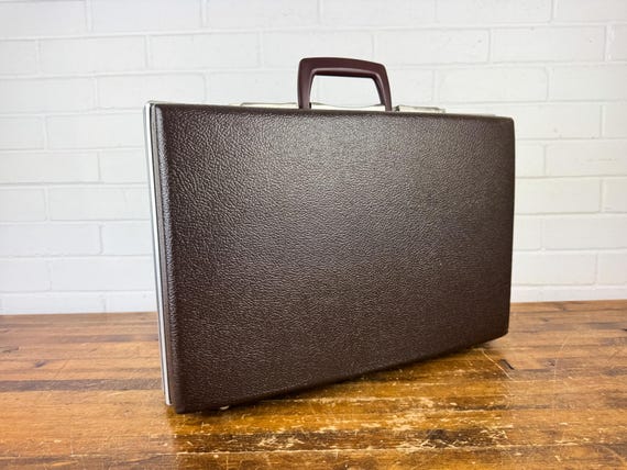 Hardshell Brown Briefcase with Silver Accents Bri… - image 12