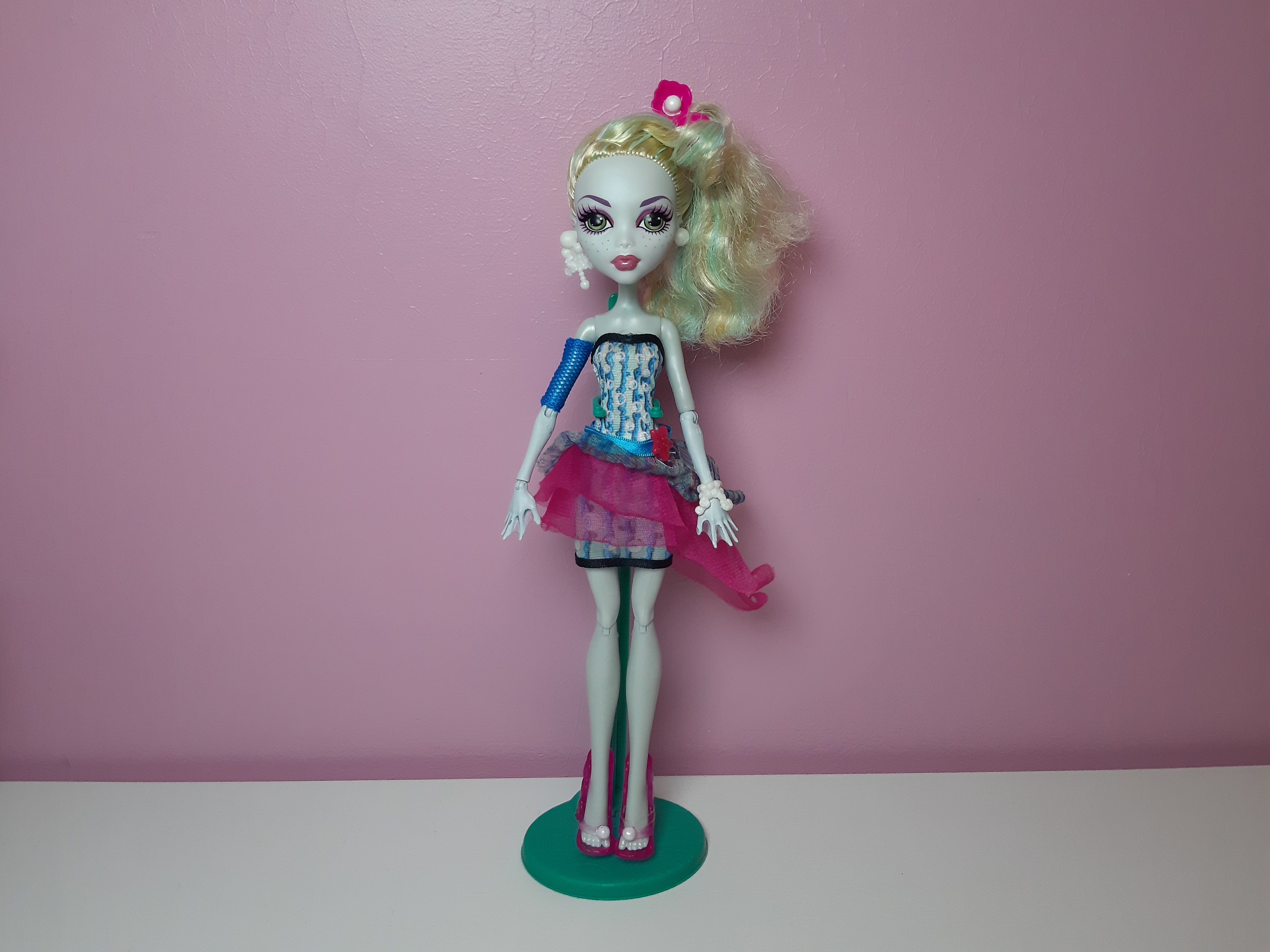 Monster High Dot Dead Gorgeous Lagoona Blue Doll