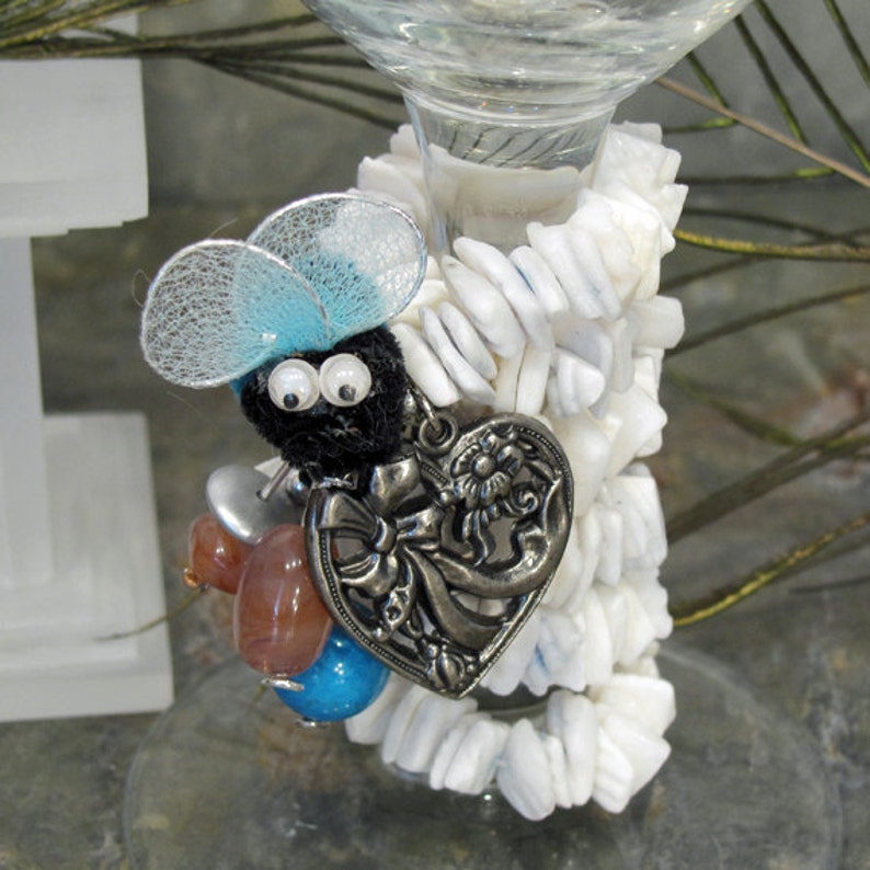 Bee Mine Valentine Wine Goblet Wire Wrapped Wine Glass with Beaded Stem, Heart Charm, and Sweet Blue BumbleBee image 3
