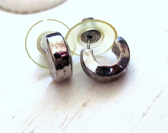 Vintage Huggie Earrings ~ Plain Small Petite Hoops ~ Pierced Post Hoop Earrings ~ Silver-Plated Filigree - Hypo Allergenic