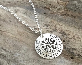 Tree Pendant Family Necklace - Personalized Sterling Silver Jewelry - Ideal for Mom's Birthday - Mother’s Day gift just for Mom