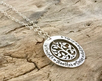 Tree of Life Mothers Necklace, Personalized Sterling Silver Pendant with Children's Names, Ideal Gift for Mom or Grandma