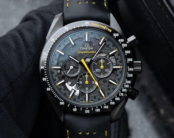 Vintage Luxury Omega Speedmaster Dark Side Of The Moon 44mm  Apollo 8 Ref