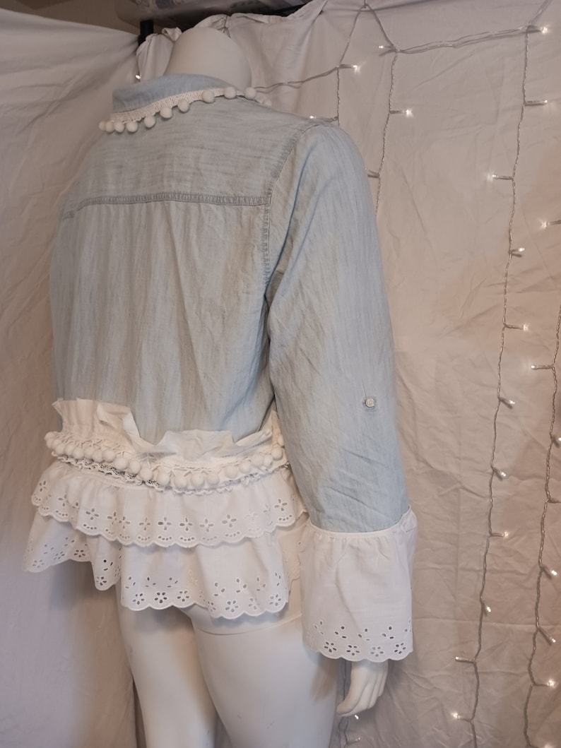 CHAMBRAY BOAT NECK BOXY CROP TOP main image 0