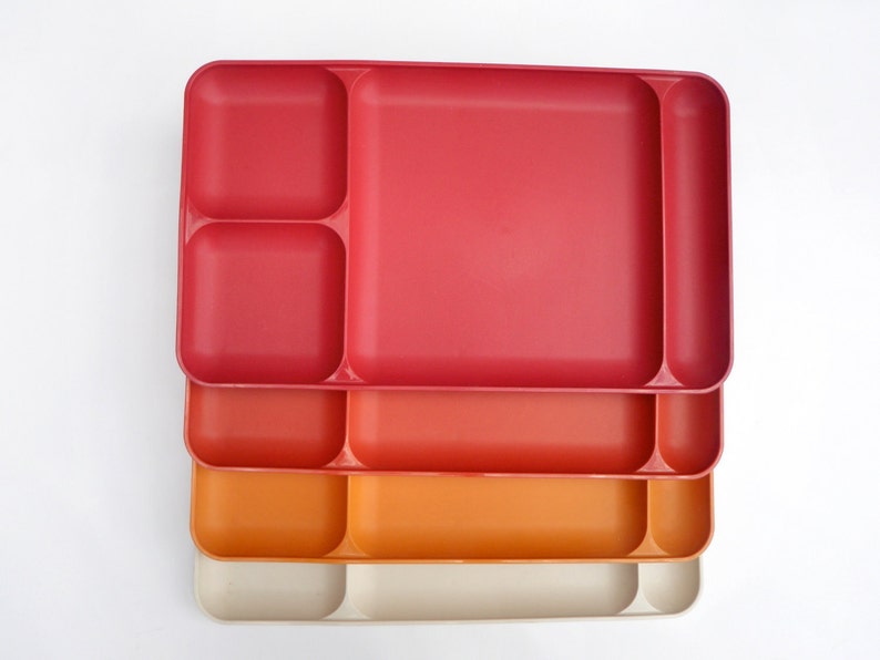 4 Vintage Tupperware Sunny Day Divided Picnic Trays Serving Etsy